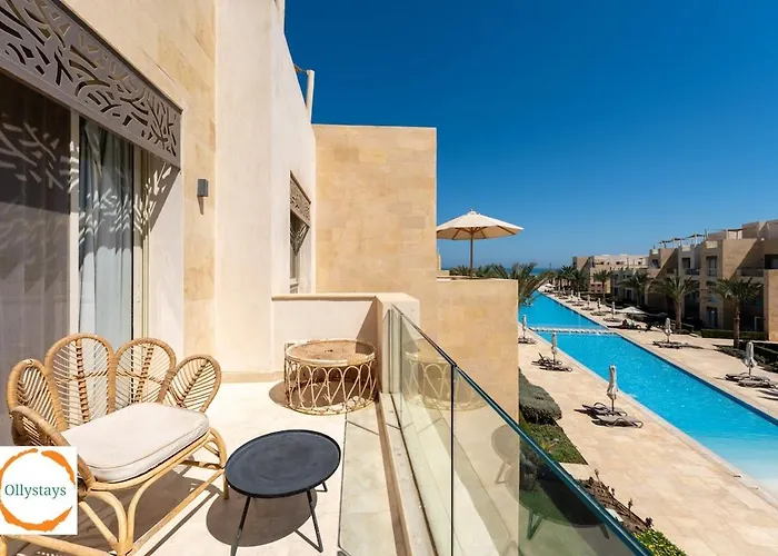 Seaview Mangroovy 2br, Walk To Pool & Beach, El Gouna! Ollystays Alpesi faház *